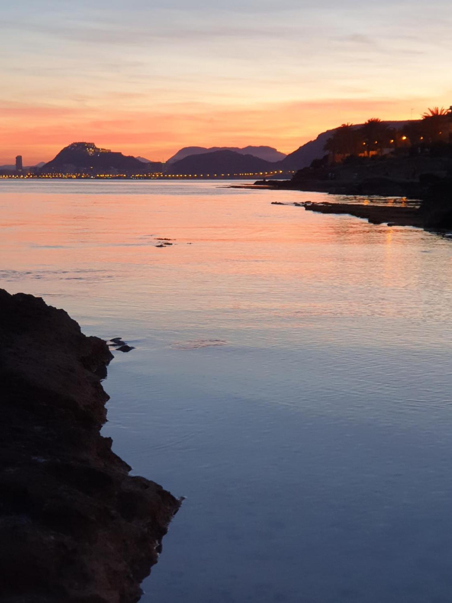 El Barrio Alicante , Playa Y Casco Antiguo Bagian luar foto